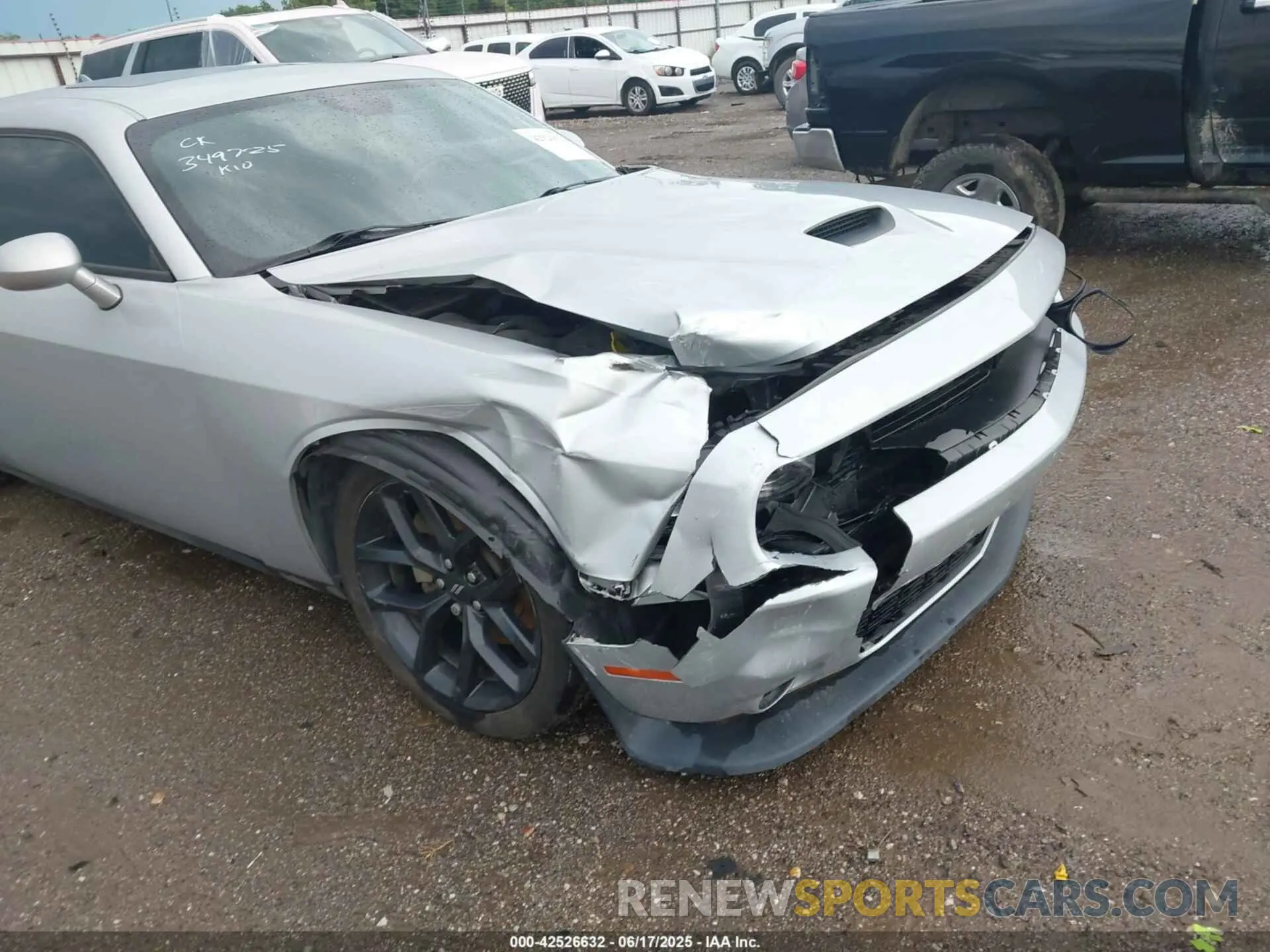 20 Photograph of a damaged car 2C3CDZJG7NH140118 DODGE CHALLENGER 2022
