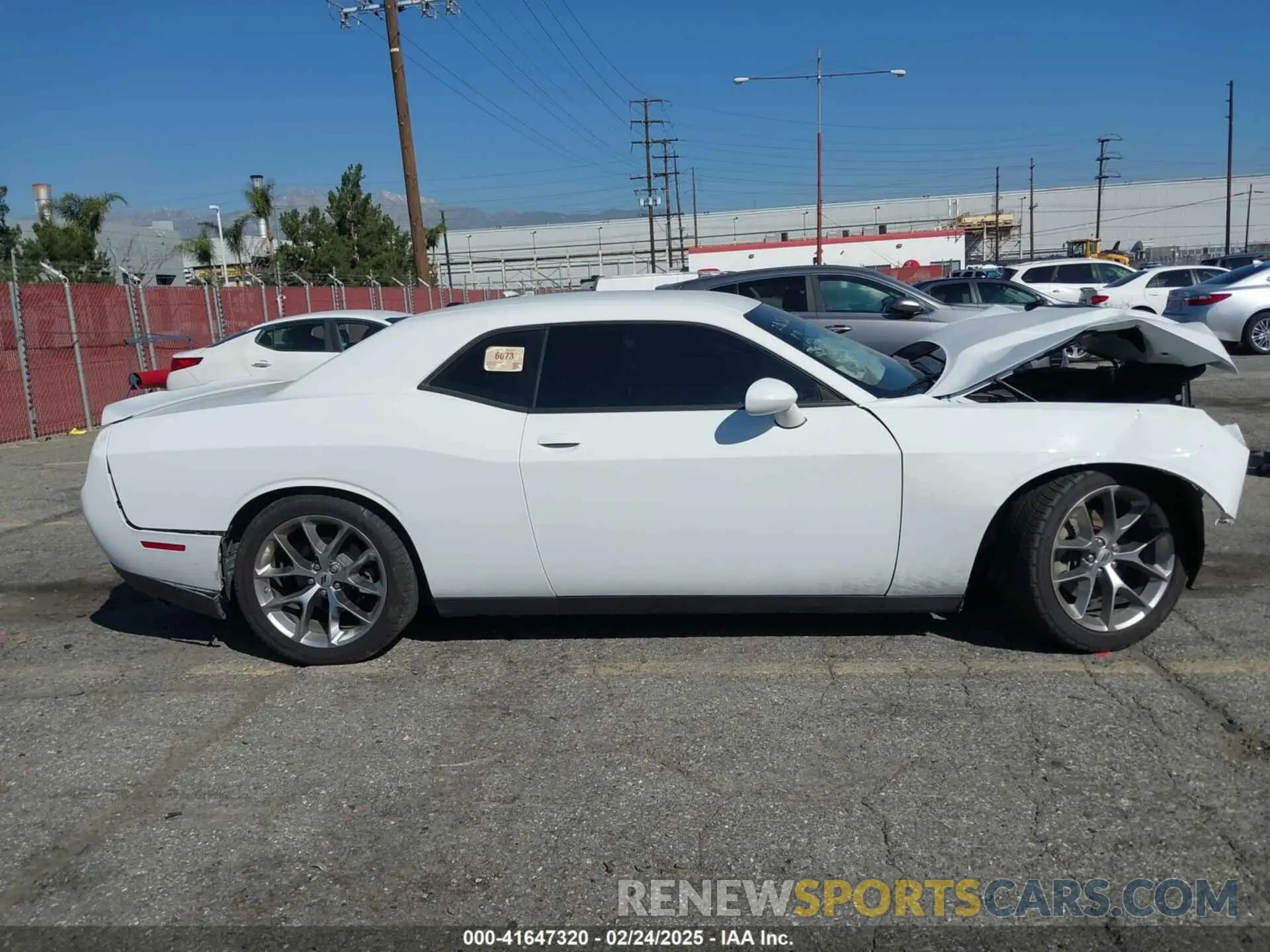 13 Photograph of a damaged car 2C3CDZJG7NH155847 DODGE CHALLENGER 2022
