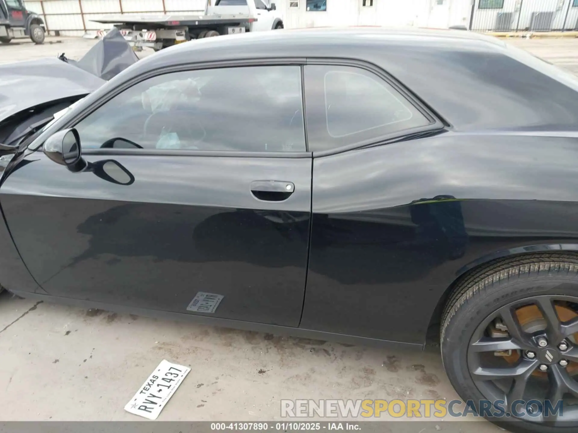 14 Photograph of a damaged car 2C3CDZJG7NH191859 DODGE CHALLENGER 2022