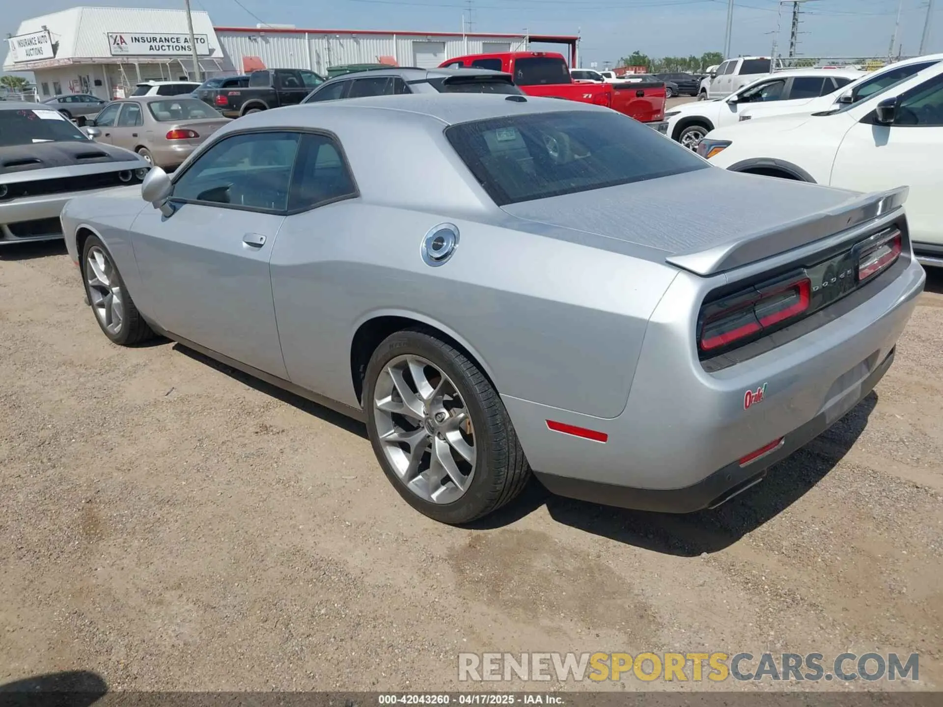 3 Photograph of a damaged car 2C3CDZJG7NH233298 DODGE CHALLENGER 2022