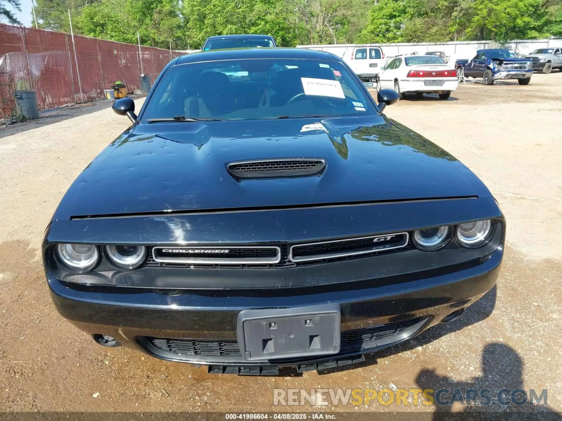 12 Photograph of a damaged car 2C3CDZJG8NH164198 DODGE CHALLENGER 2022