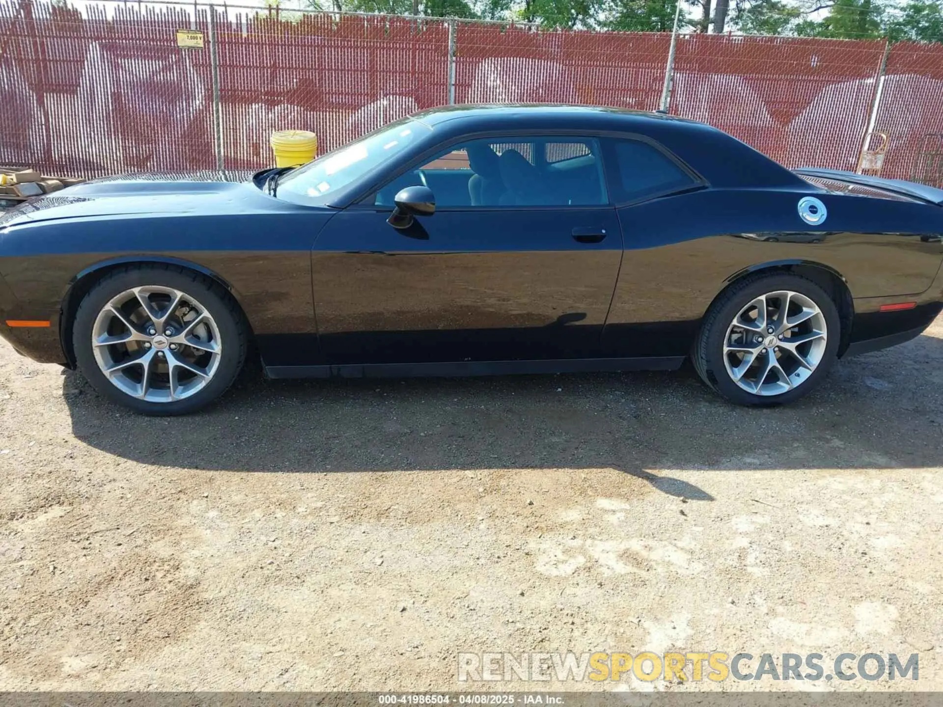14 Photograph of a damaged car 2C3CDZJG8NH164198 DODGE CHALLENGER 2022