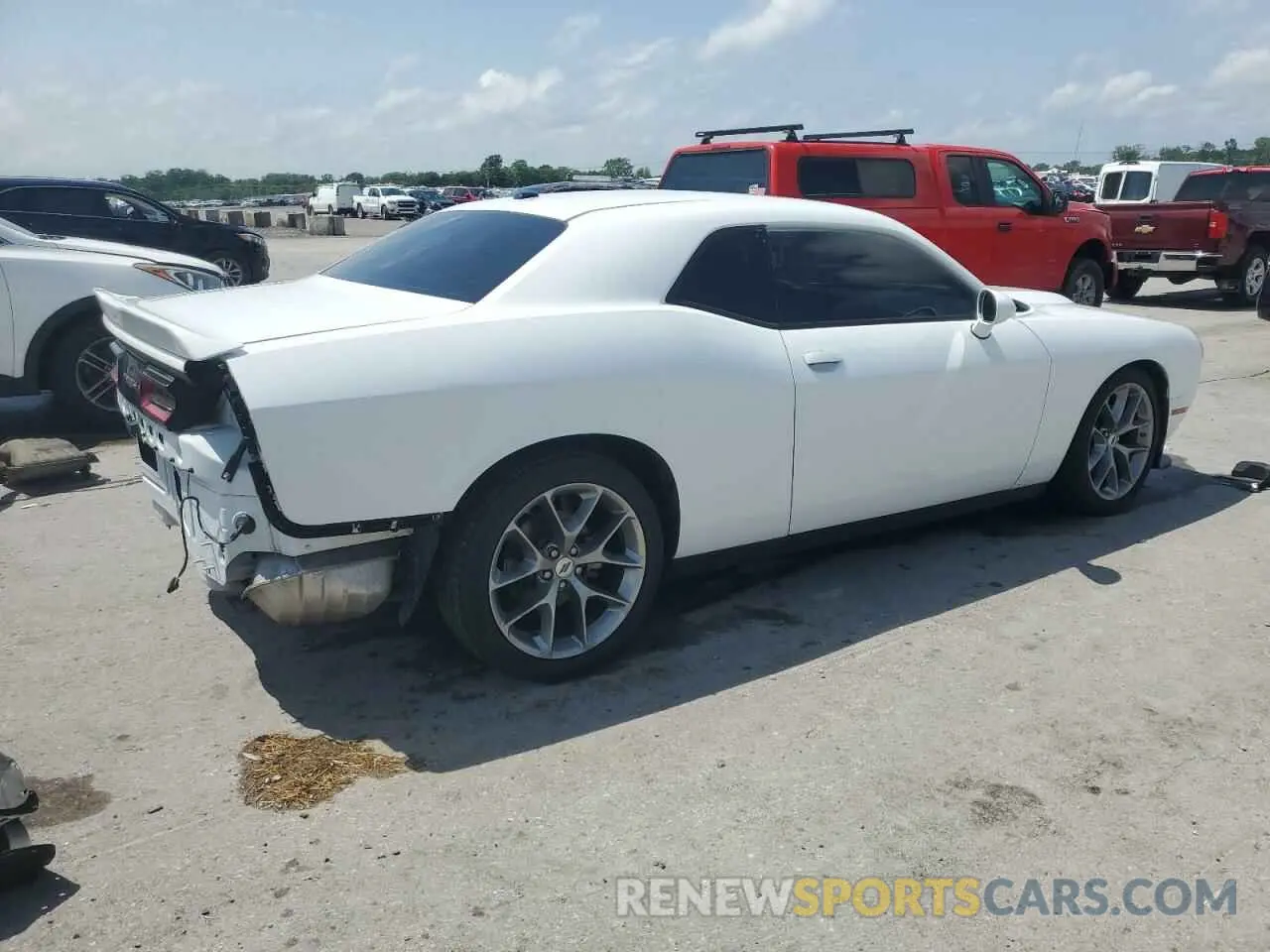3 Photograph of a damaged car 2C3CDZJG8NH249512 DODGE CHALLENGER 2022