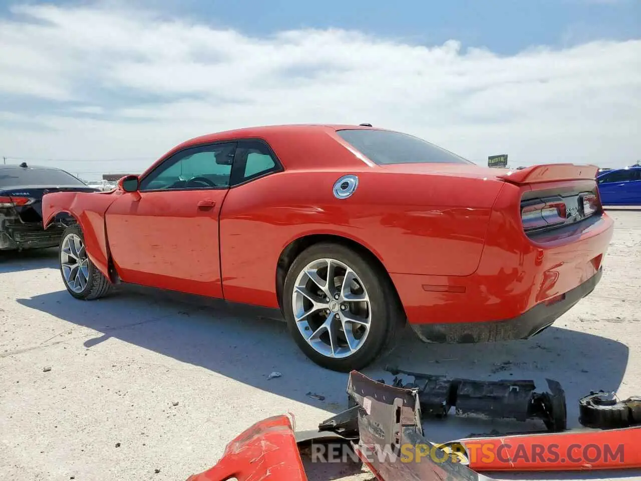 2 Photograph of a damaged car 2C3CDZJG9NH124616 DODGE CHALLENGER 2022