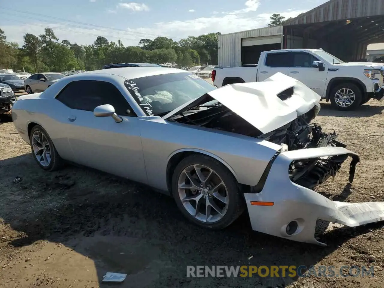 4 Photograph of a damaged car 2C3CDZJG9NH136989 DODGE CHALLENGER 2022