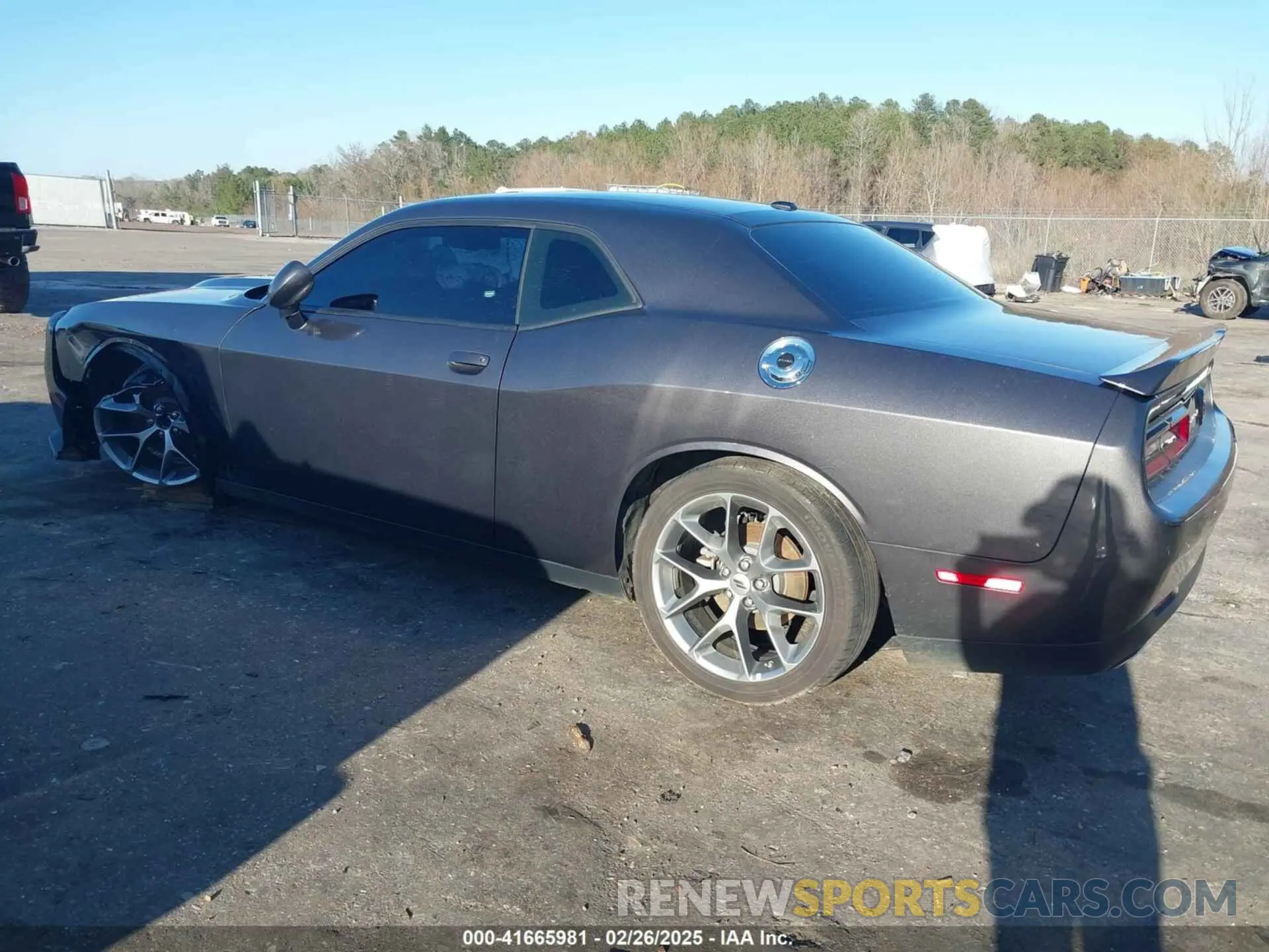 3 Photograph of a damaged car 2C3CDZJGXNH237572 DODGE CHALLENGER 2022