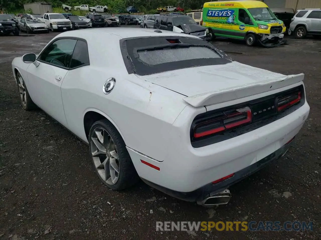 2 Photograph of a damaged car 2C3CDZJGXNH237720 DODGE CHALLENGER 2022