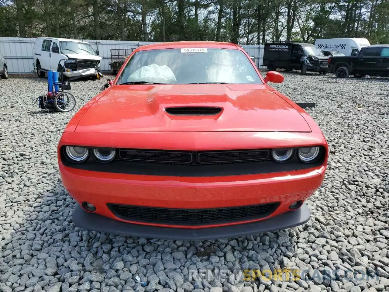 5 Photograph of a damaged car 2C3CDZKG1NH152067 DODGE CHALLENGER 2022
