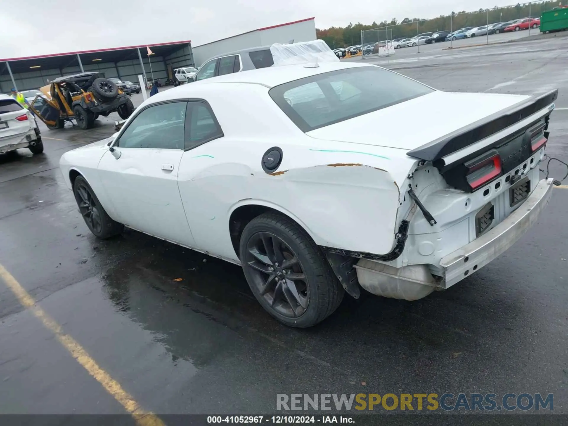 3 Photograph of a damaged car 2C3CDZKG2NH156712 DODGE CHALLENGER 2022