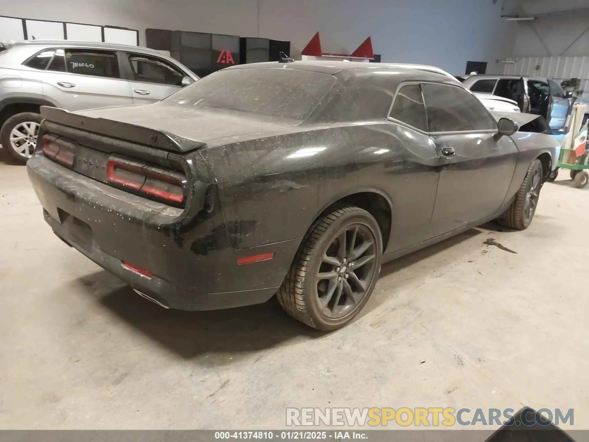 4 Photograph of a damaged car 2C3CDZKG3NH156704 DODGE CHALLENGER 2022