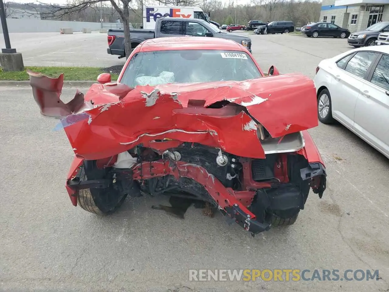 5 Photograph of a damaged car 2C3CDZKG3NH160686 DODGE CHALLENGER 2022