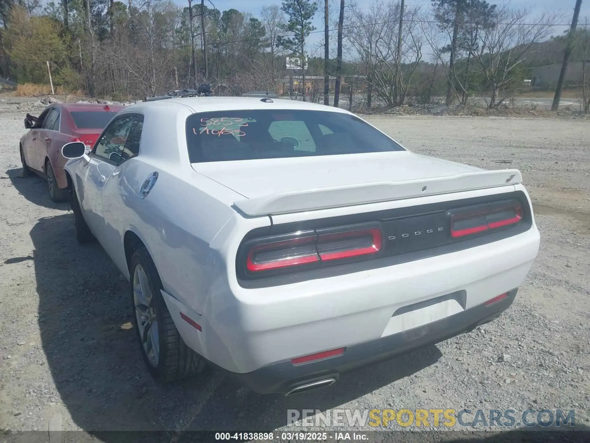 3 Photograph of a damaged car 2C3CDZKG3NH205853 DODGE CHALLENGER 2022