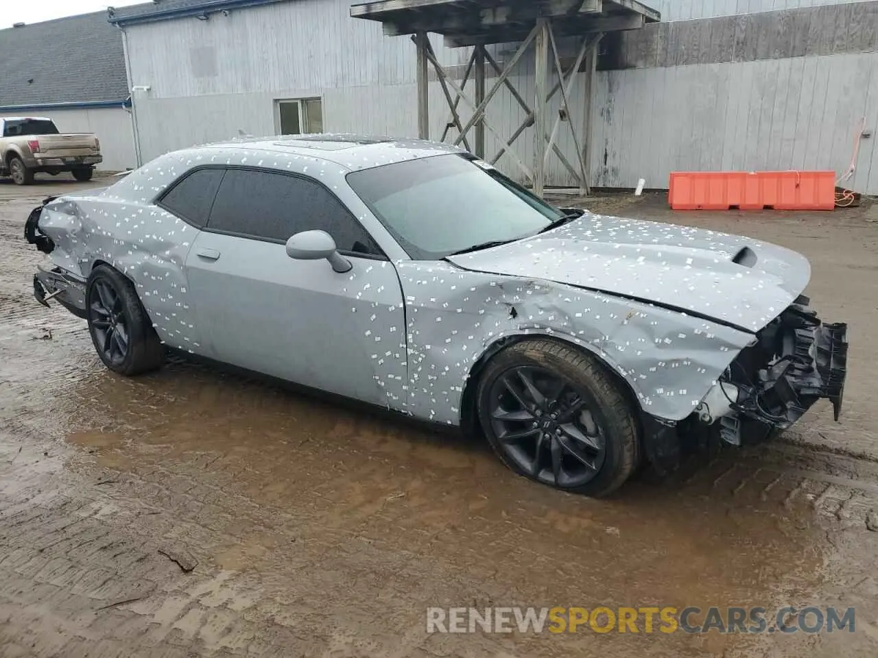 4 Photograph of a damaged car 2C3CDZKG6NH229192 DODGE CHALLENGER 2022