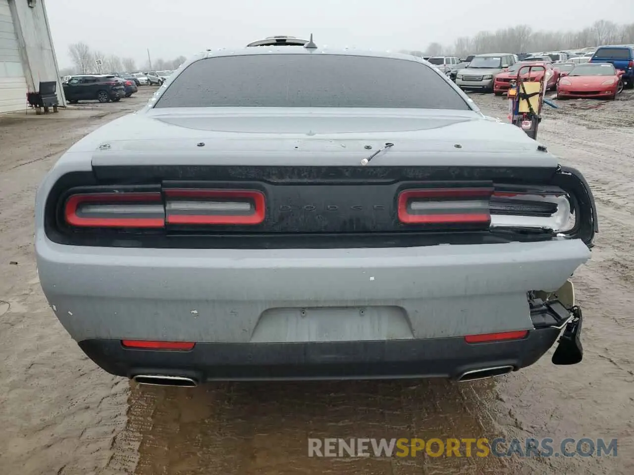 6 Photograph of a damaged car 2C3CDZKG6NH229192 DODGE CHALLENGER 2022