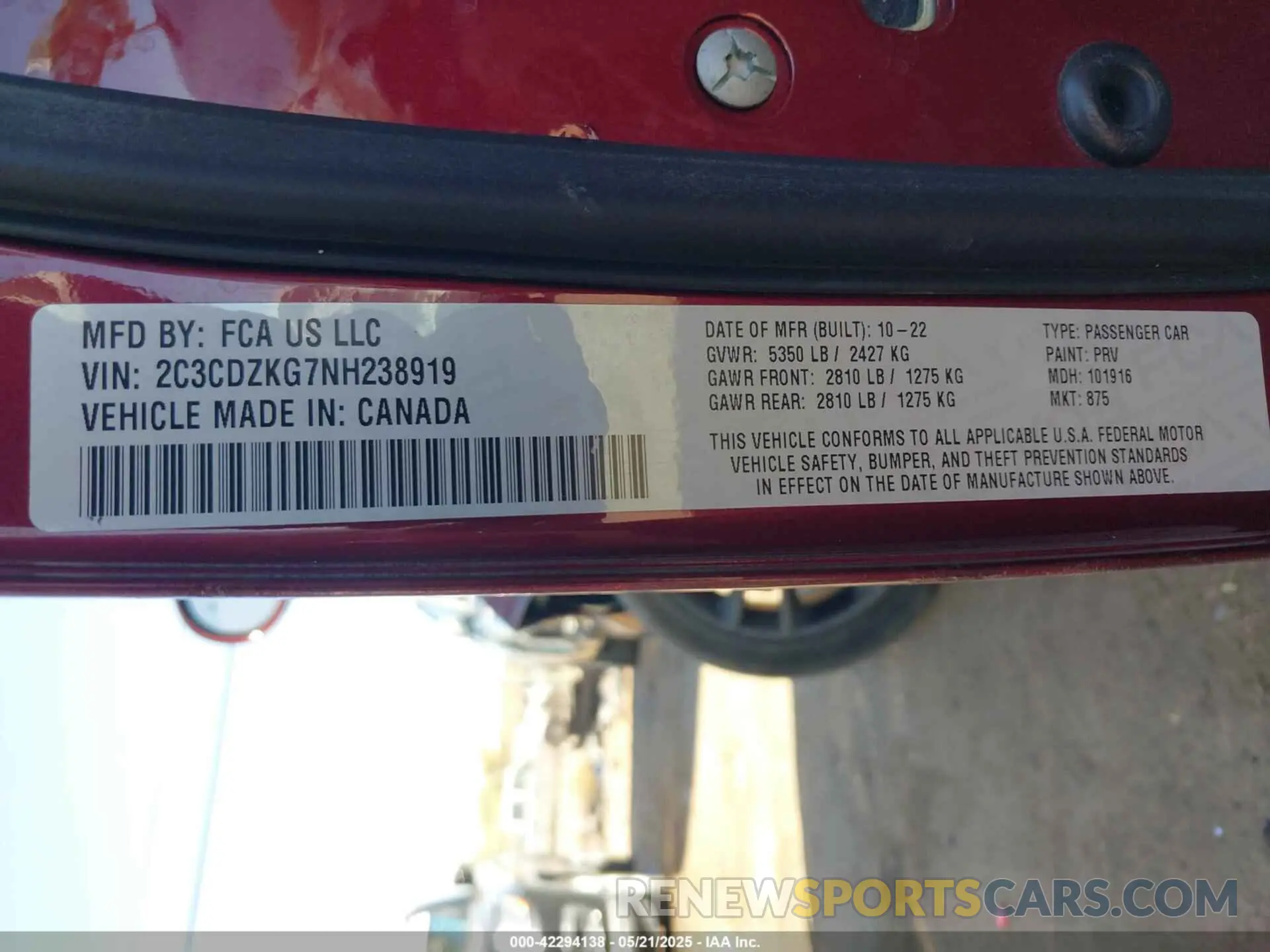 9 Photograph of a damaged car 2C3CDZKG7NH238919 DODGE CHALLENGER 2022