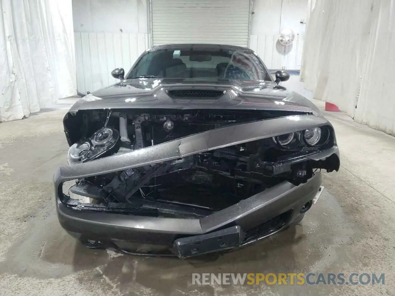 5 Photograph of a damaged car 2C3CDZKG8NH219148 DODGE CHALLENGER 2022