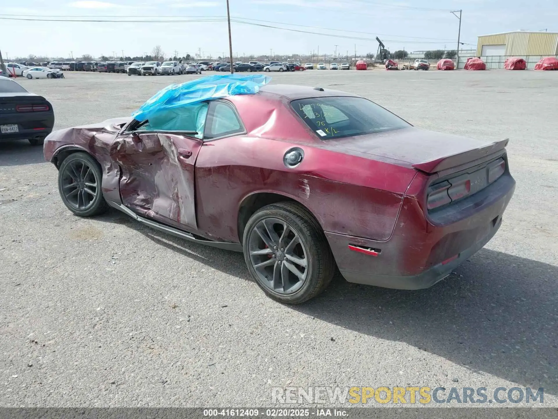3 Photograph of a damaged car 2C3CDZKG8NH219280 DODGE CHALLENGER 2022