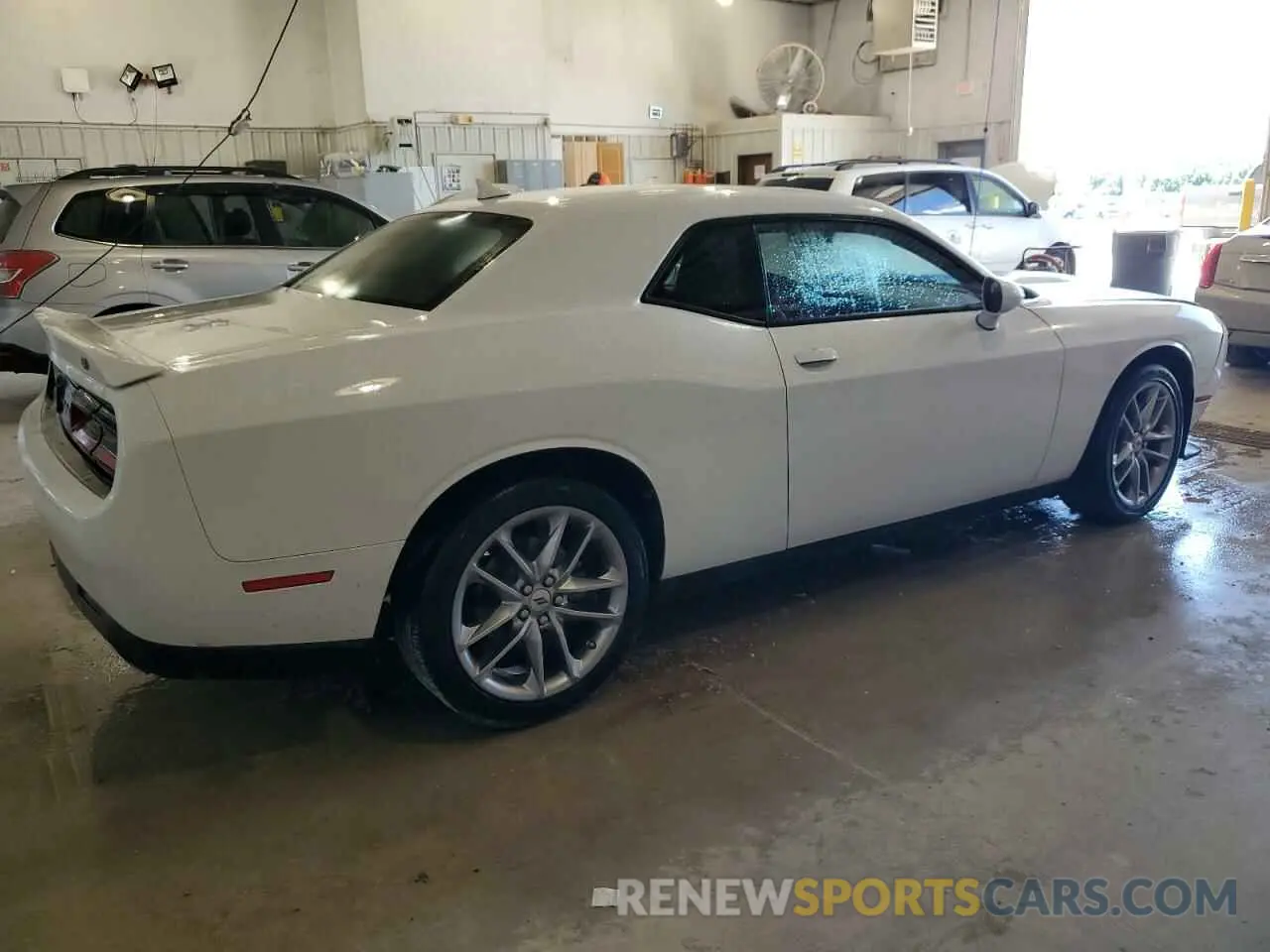3 Photograph of a damaged car 2C3CDZKG8NH247726 DODGE CHALLENGER 2022