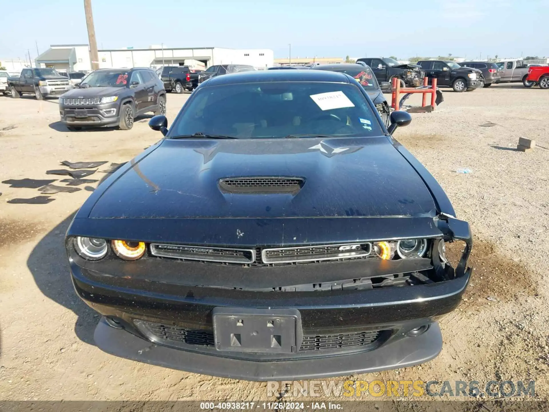 12 Photograph of a damaged car 2C3CDZKGXNH185830 DODGE CHALLENGER 2022
