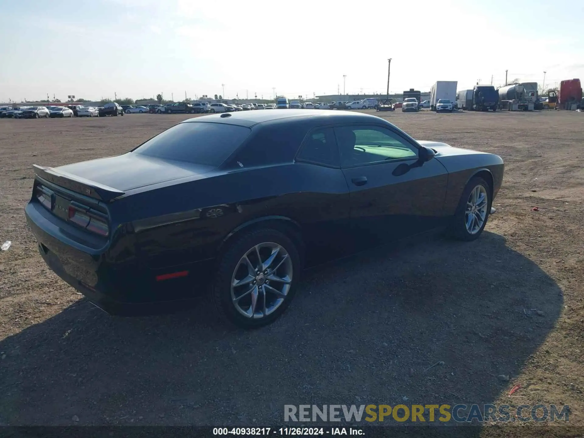 4 Photograph of a damaged car 2C3CDZKGXNH185830 DODGE CHALLENGER 2022