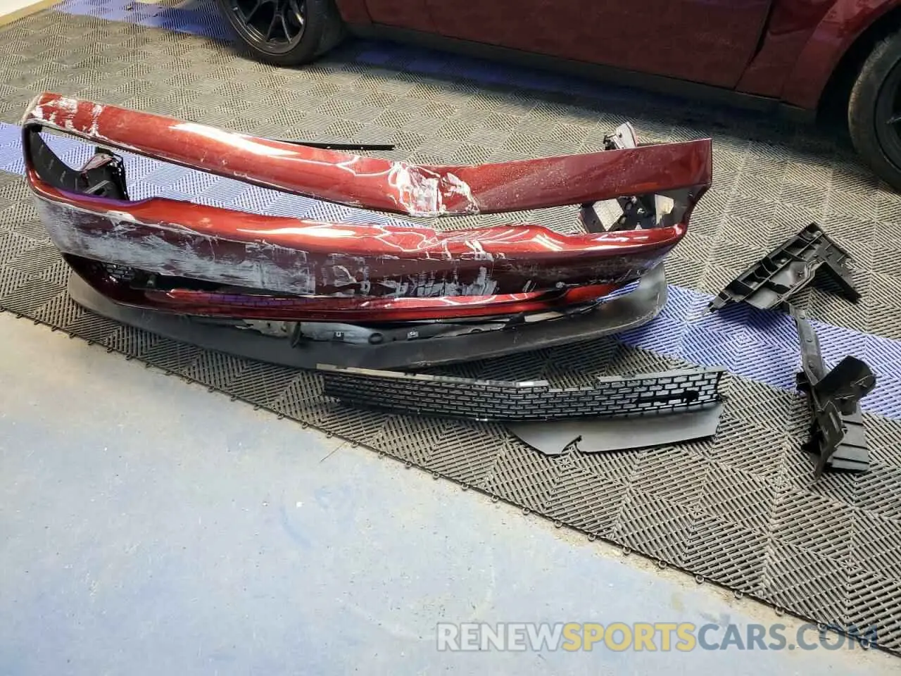 12 Photograph of a damaged car 2C3CDZL94NH136073 DODGE CHALLENGER 2022