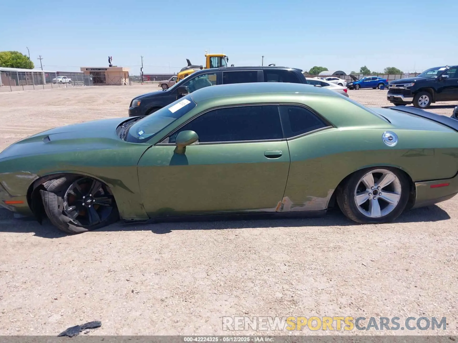14 Photograph of a damaged car 2C3CDZAG1PH526164 DODGE CHALLENGER 2023
