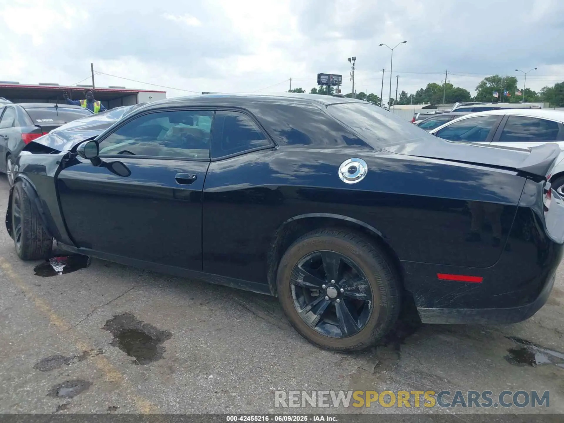 3 Photograph of a damaged car 2C3CDZAG1PH526326 DODGE CHALLENGER 2023