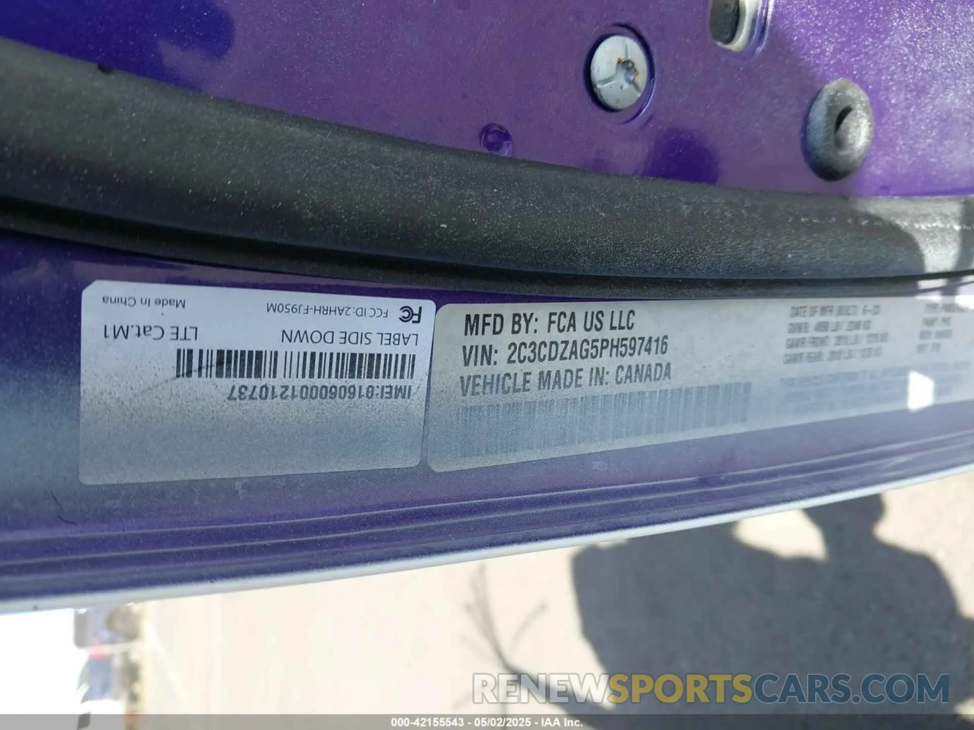 9 Photograph of a damaged car 2C3CDZAG5PH597416 DODGE CHALLENGER 2023