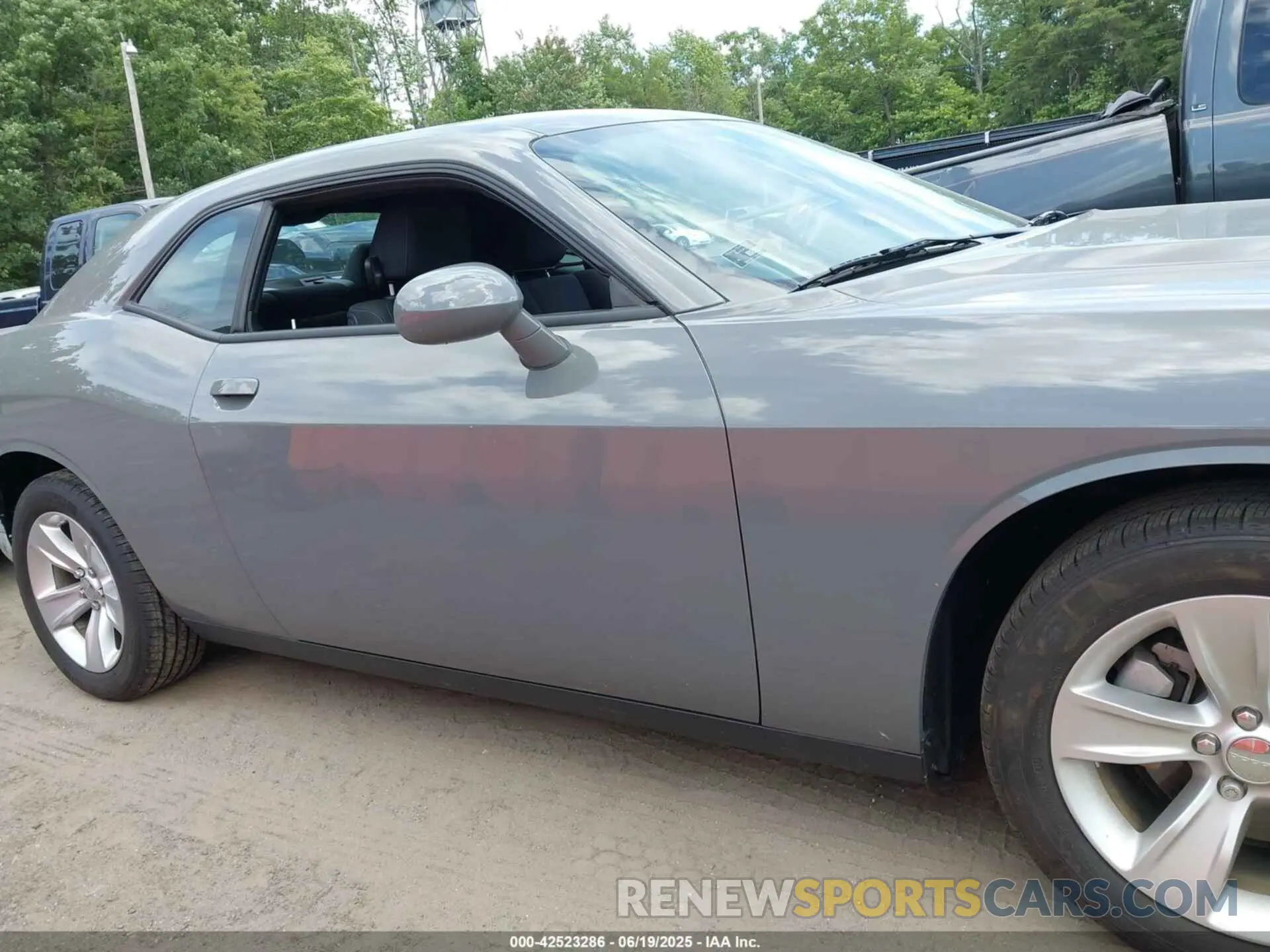 13 Photograph of a damaged car 2C3CDZAG5PH658683 DODGE CHALLENGER 2023