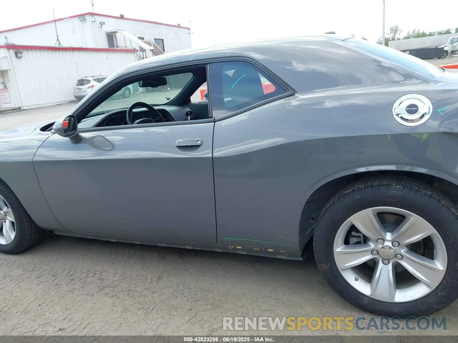 14 Photograph of a damaged car 2C3CDZAG5PH658683 DODGE CHALLENGER 2023