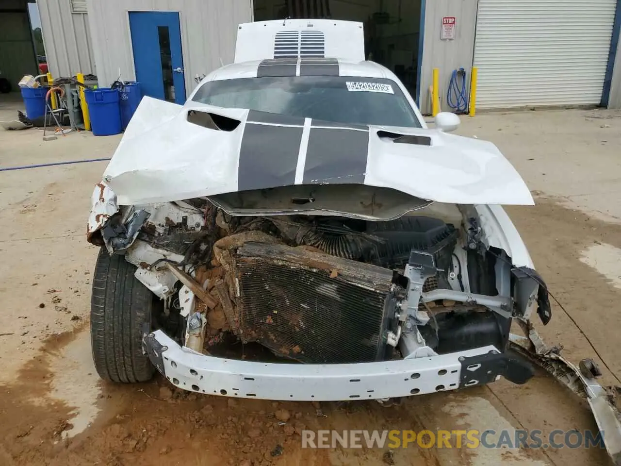 5 Photograph of a damaged car 2C3CDZAG7PH591178 DODGE CHALLENGER 2023