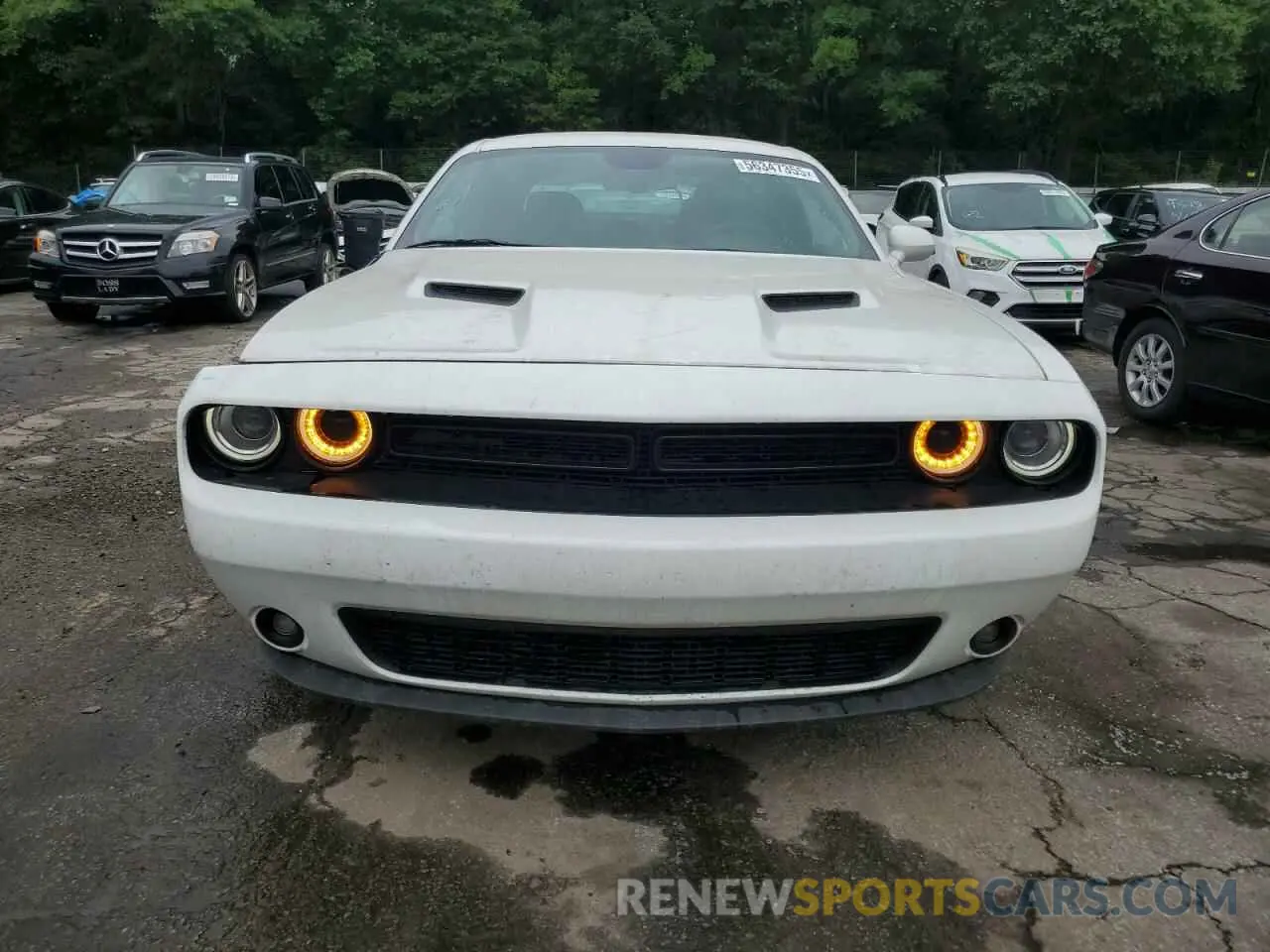 5 Photograph of a damaged car 2C3CDZAGXPH658985 DODGE CHALLENGER 2023