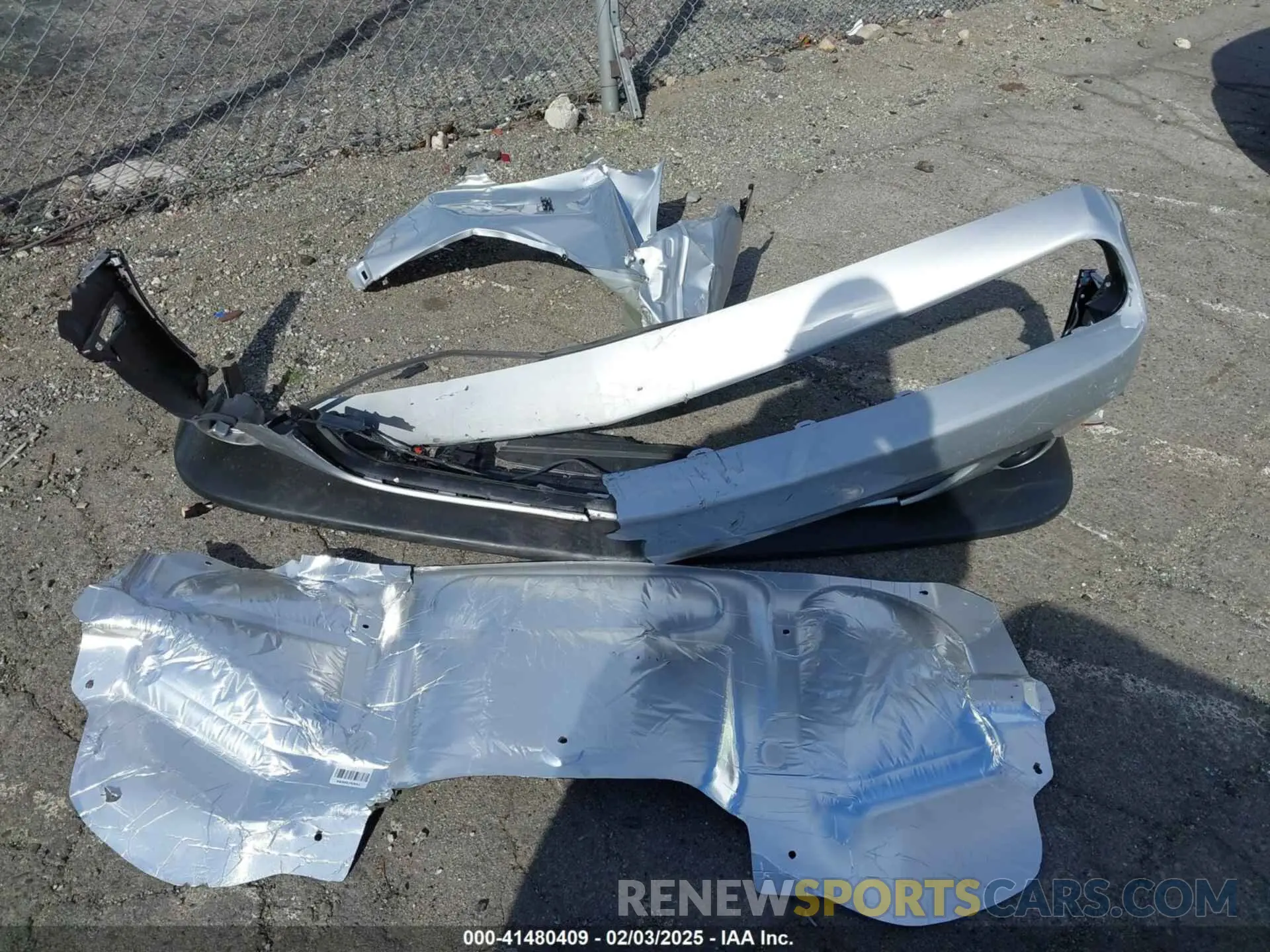 11 Photograph of a damaged car 2C3CDZBT0PH692767 DODGE CHALLENGER 2023