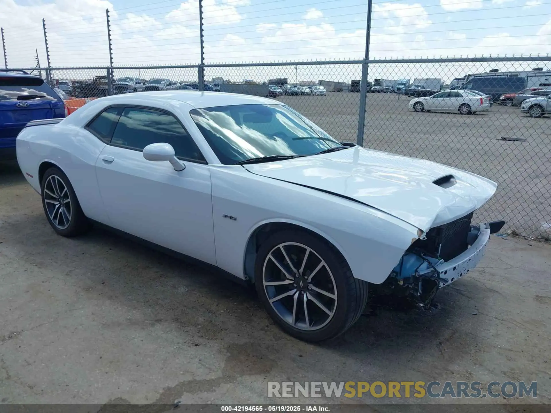 1 Photograph of a damaged car 2C3CDZBT1PH545678 DODGE CHALLENGER 2023