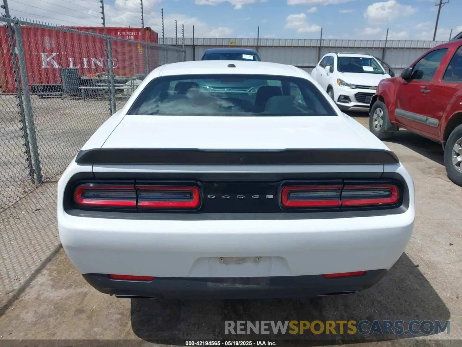 17 Photograph of a damaged car 2C3CDZBT1PH545678 DODGE CHALLENGER 2023