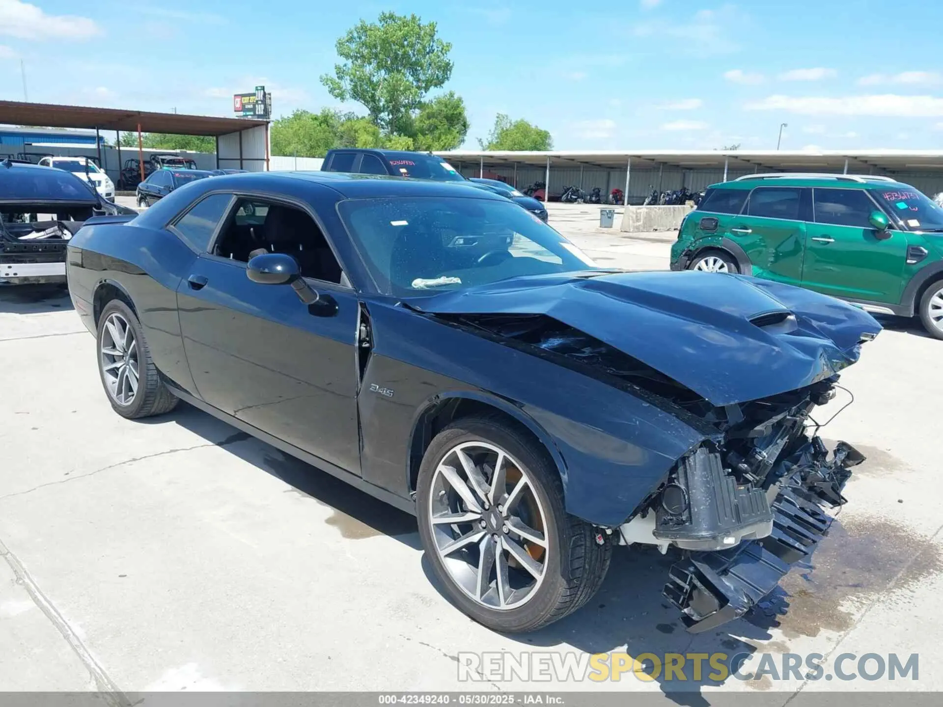 1 Photograph of a damaged car 2C3CDZBT1PH678957 DODGE CHALLENGER 2023