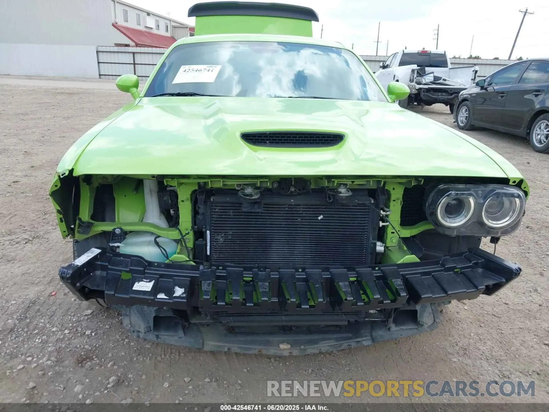 6 Photograph of a damaged car 2C3CDZBT3PH527537 DODGE CHALLENGER 2023