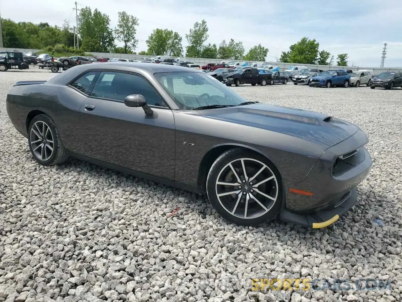 4 Photograph of a damaged car 2C3CDZBT3PH578018 DODGE CHALLENGER 2023