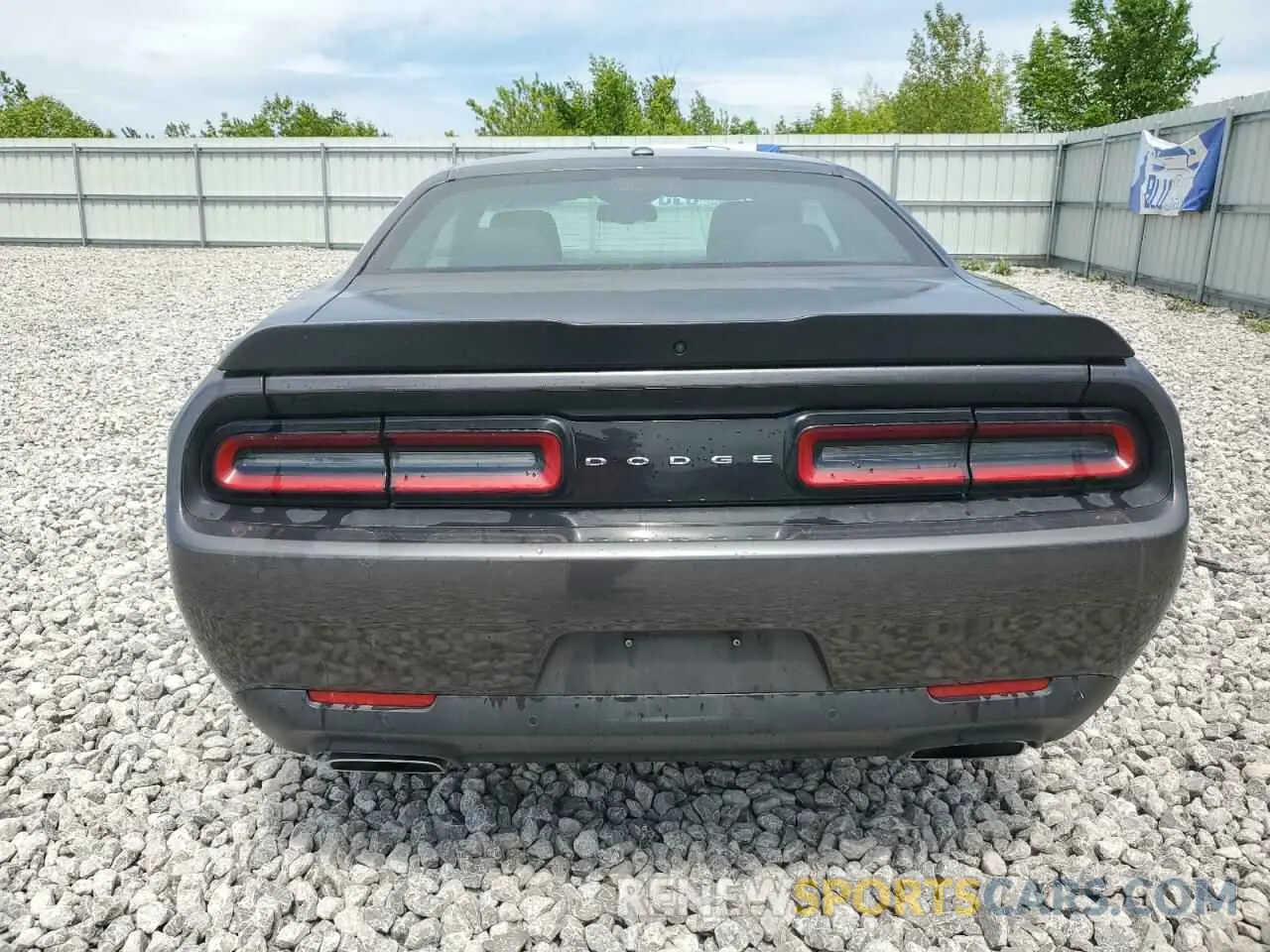 6 Photograph of a damaged car 2C3CDZBT3PH578018 DODGE CHALLENGER 2023