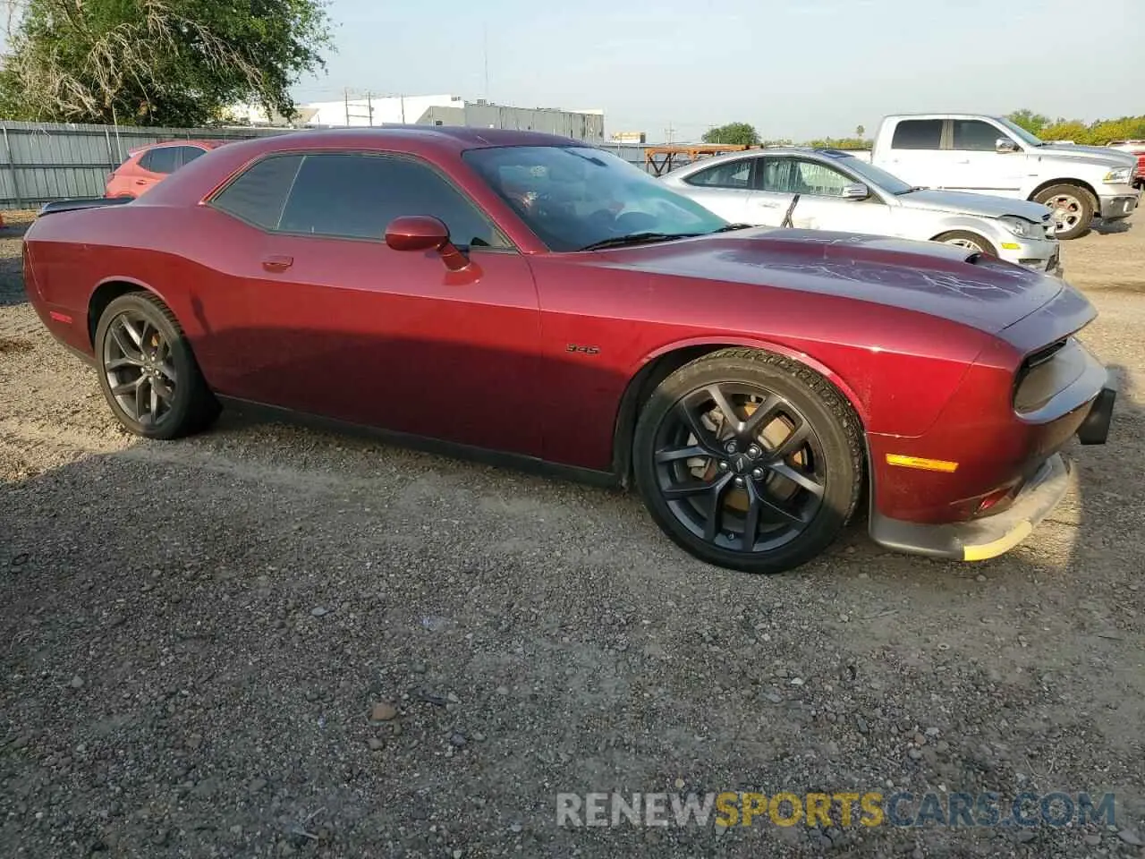 4 Photograph of a damaged car 2C3CDZBT3PH610997 DODGE CHALLENGER 2023