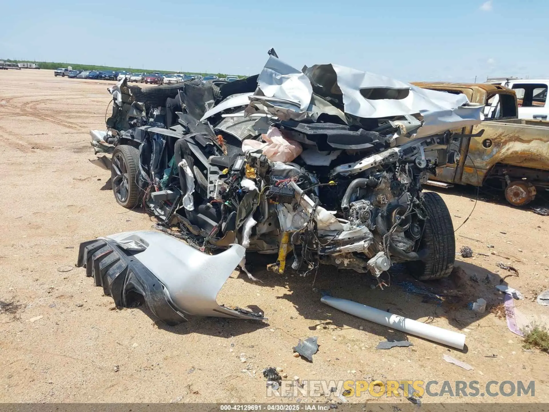 1 Photograph of a damaged car 2C3CDZBT3PH685876 DODGE CHALLENGER 2023