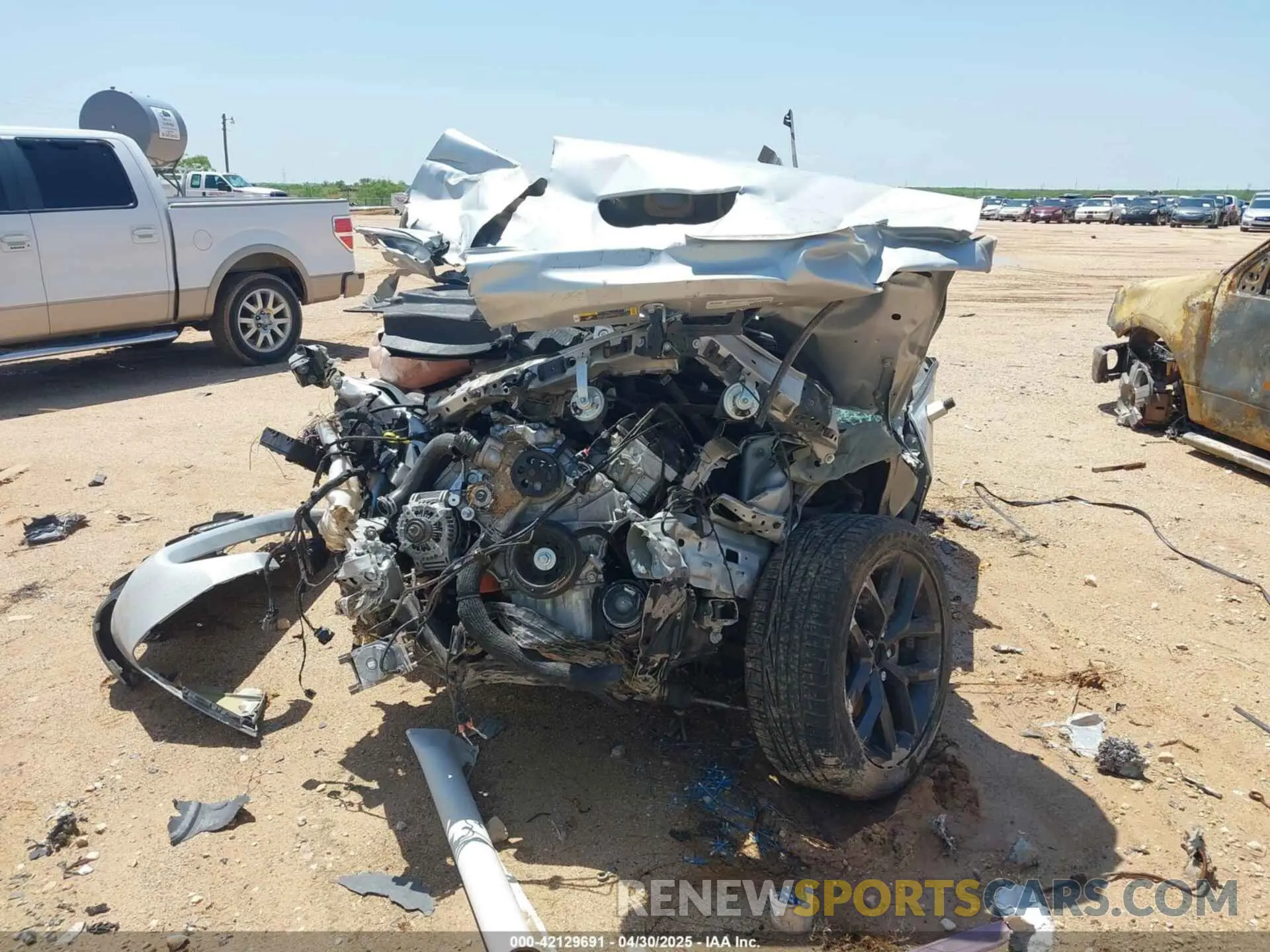 11 Photograph of a damaged car 2C3CDZBT3PH685876 DODGE CHALLENGER 2023