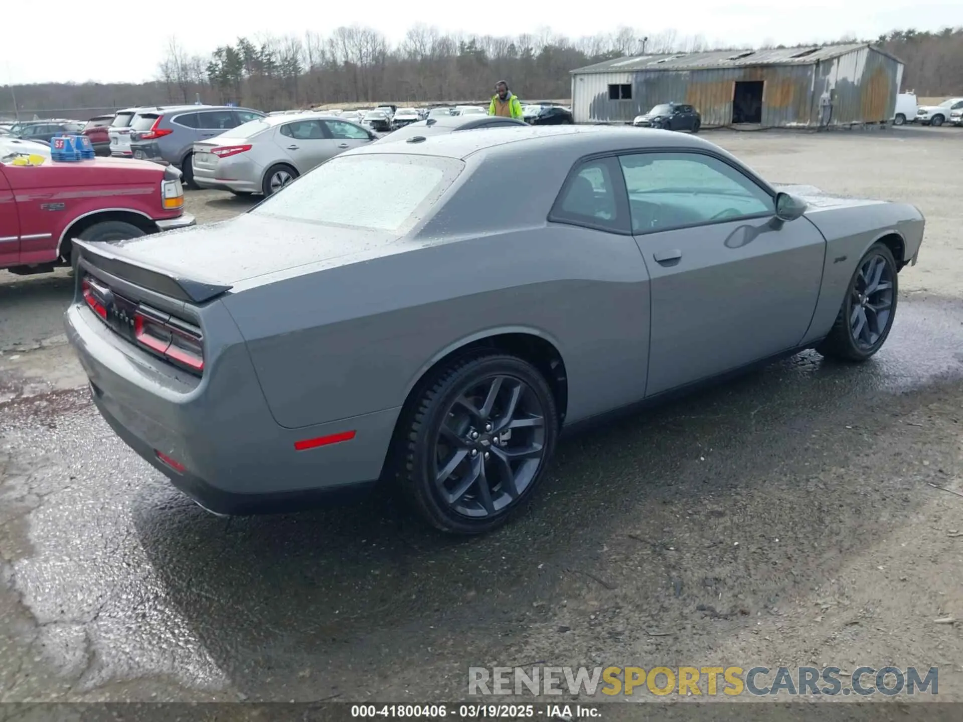 4 Photograph of a damaged car 2C3CDZBT4PH611303 DODGE CHALLENGER 2023