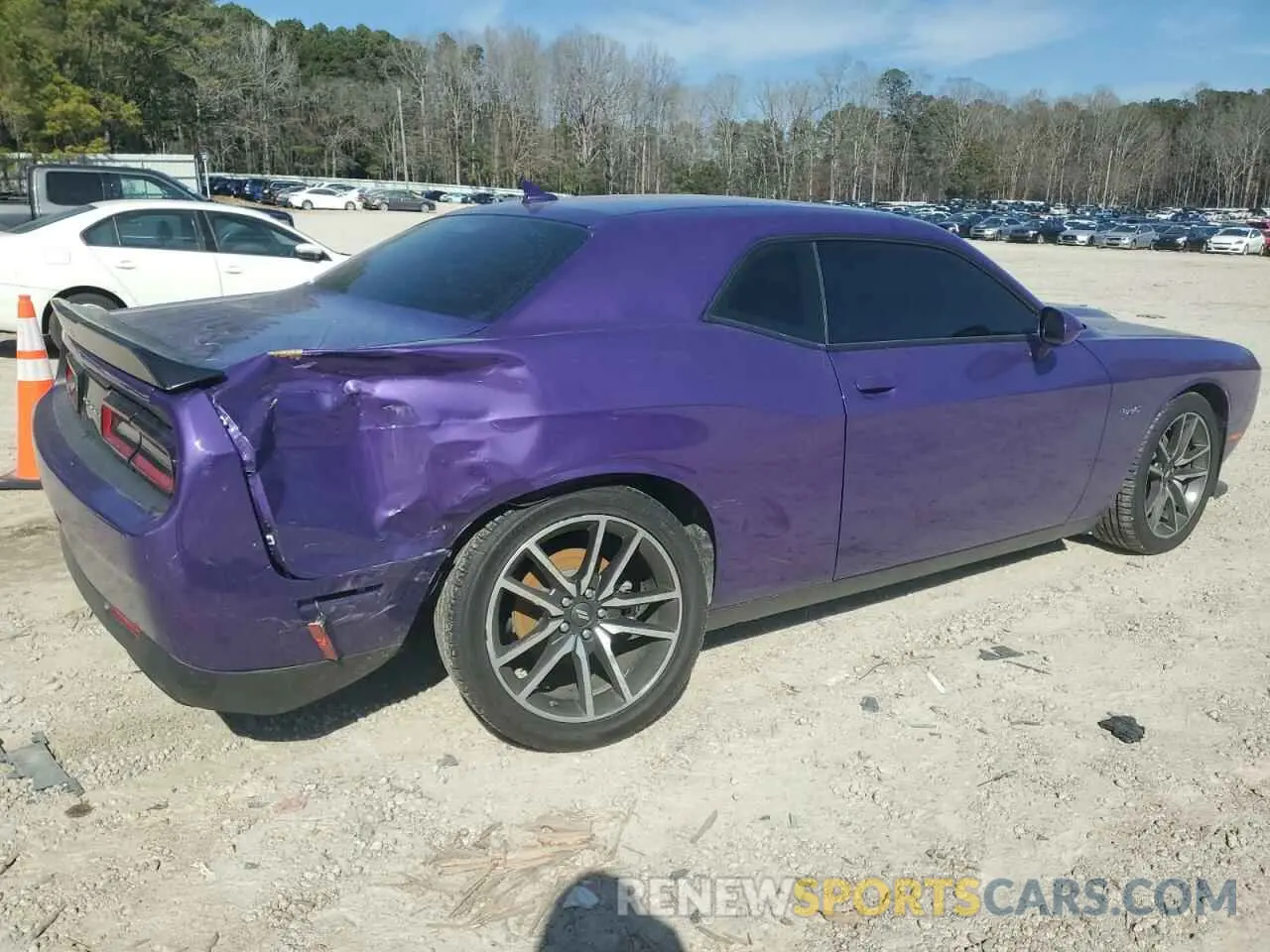 3 Photograph of a damaged car 2C3CDZBT4PH641496 DODGE CHALLENGER 2023