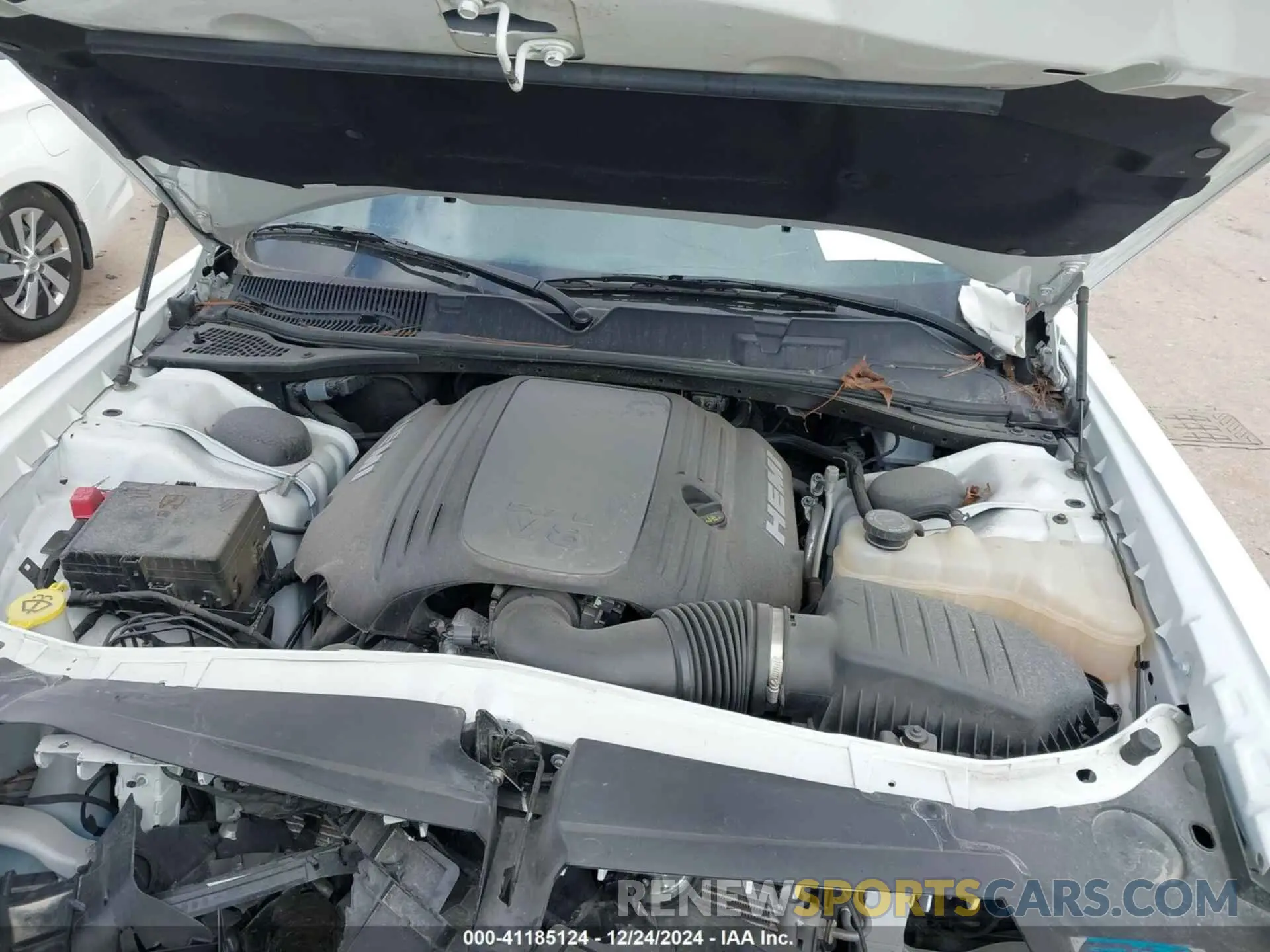 10 Photograph of a damaged car 2C3CDZBT6PH617720 DODGE CHALLENGER 2023