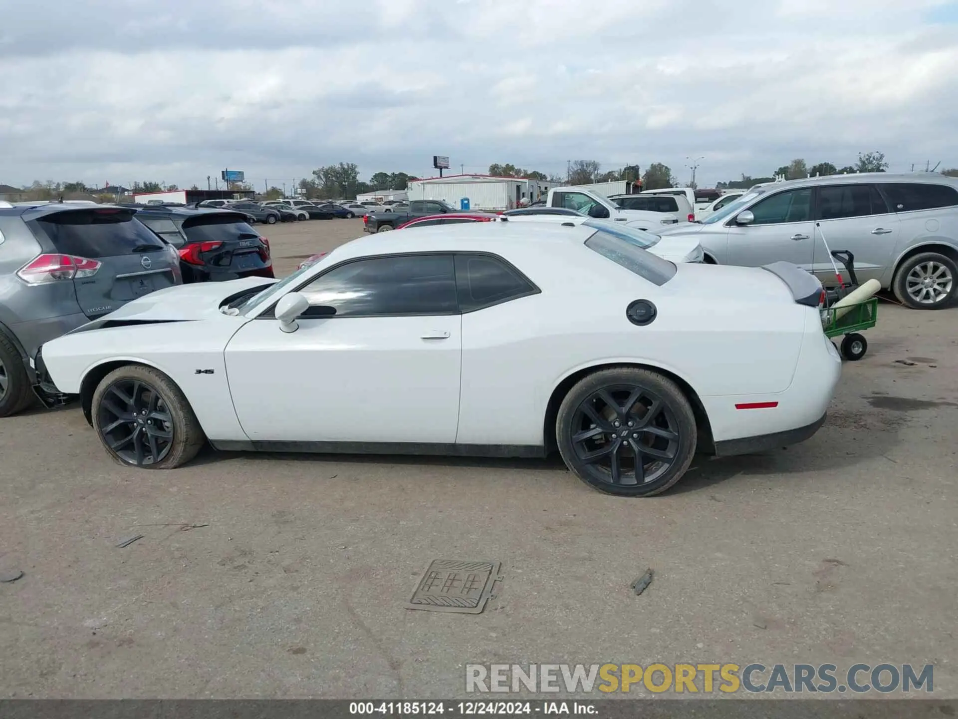 15 Photograph of a damaged car 2C3CDZBT6PH617720 DODGE CHALLENGER 2023