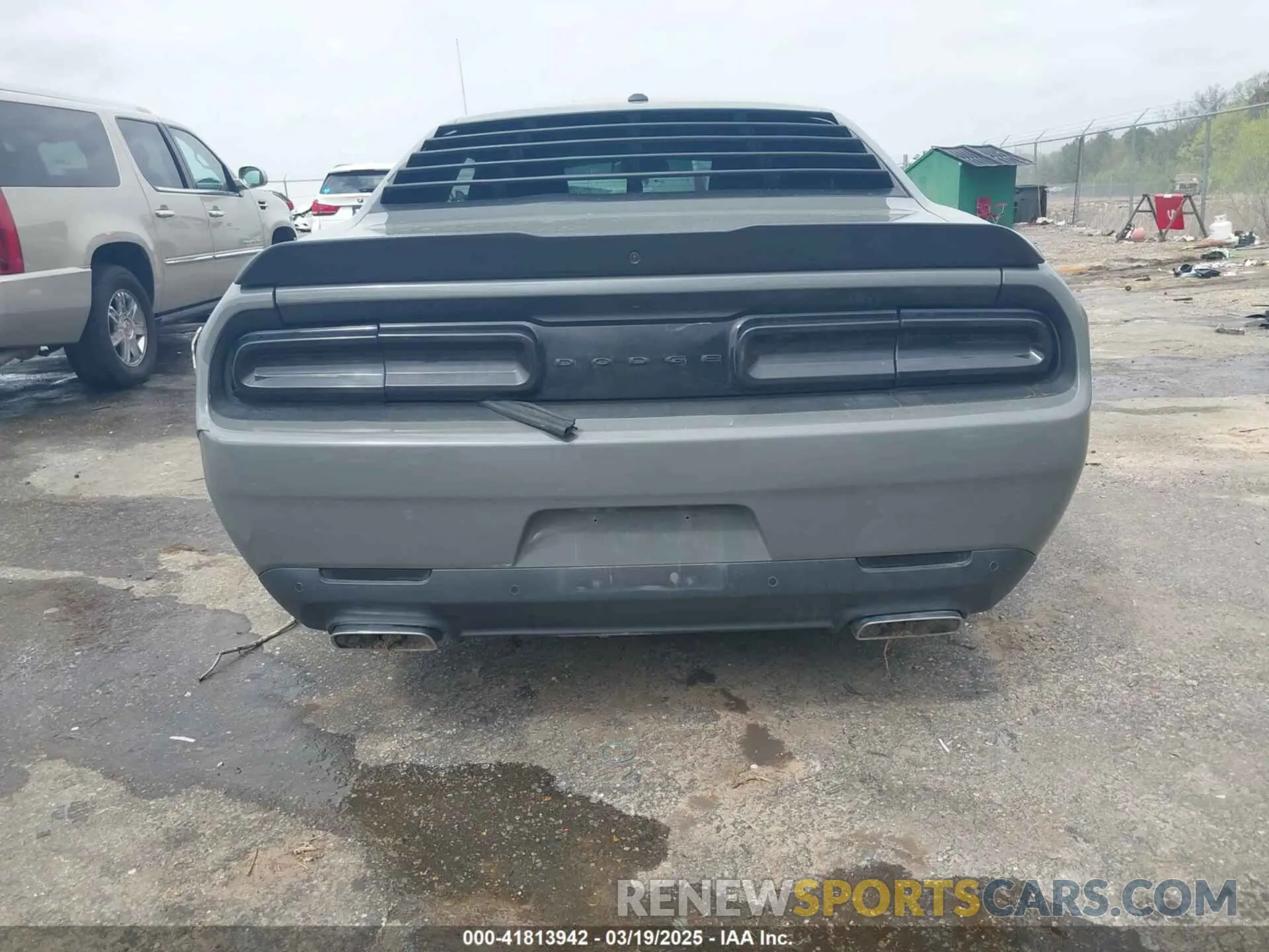 16 Photograph of a damaged car 2C3CDZBT7PH696010 DODGE CHALLENGER 2023
