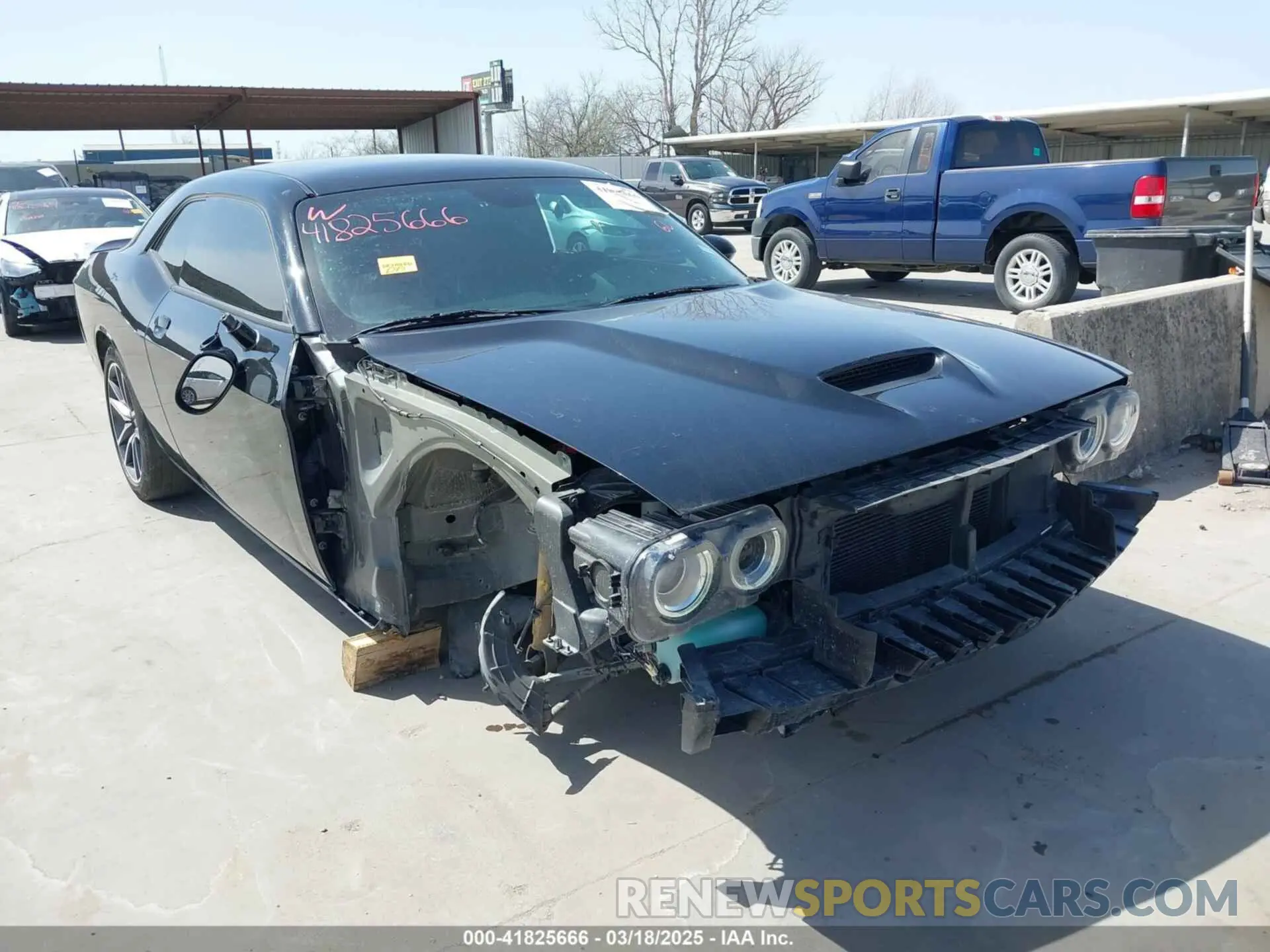 6 Photograph of a damaged car 2C3CDZBT8PH695979 DODGE CHALLENGER 2023