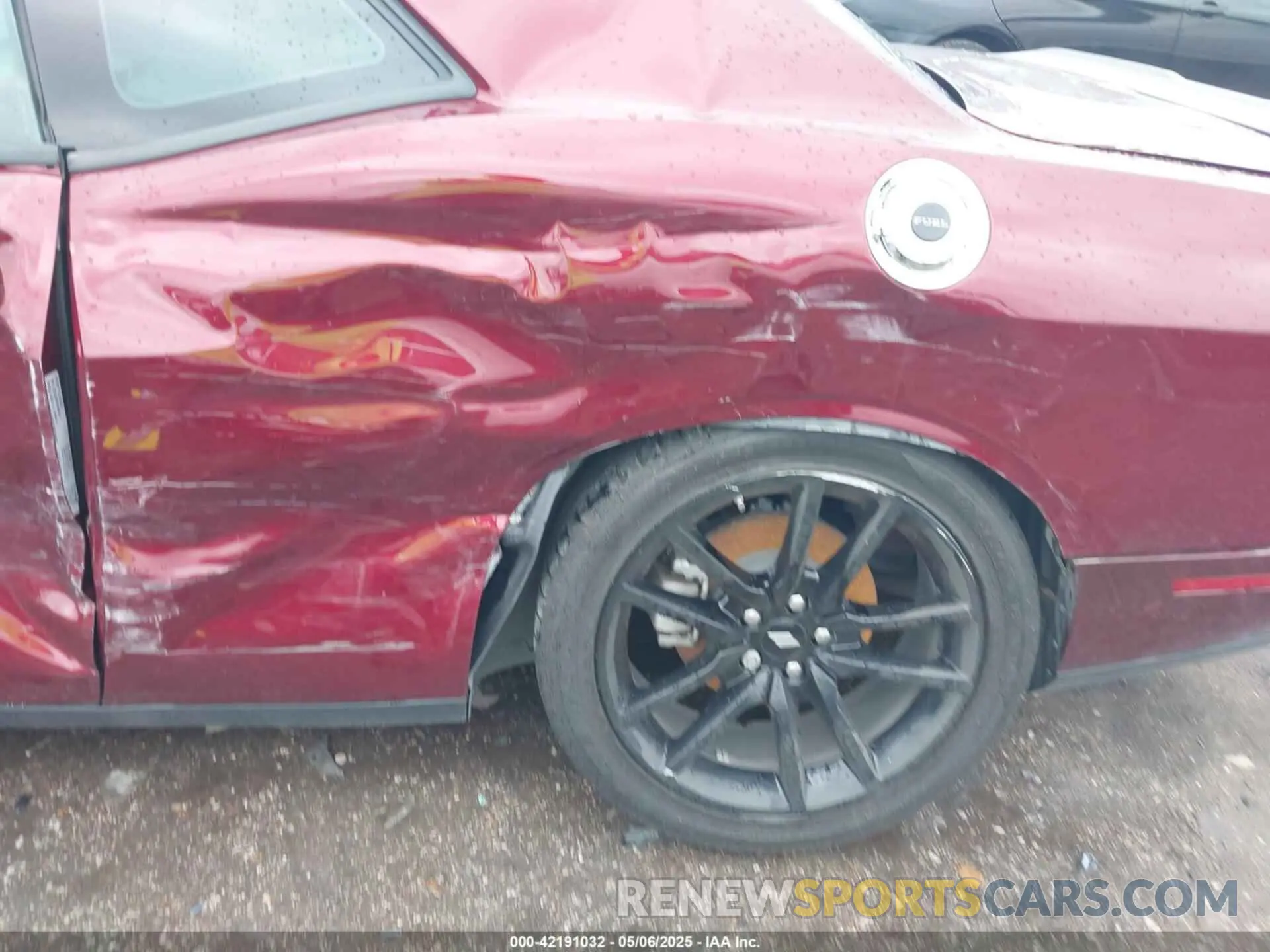 6 Photograph of a damaged car 2C3CDZBT9PH693741 DODGE CHALLENGER 2023