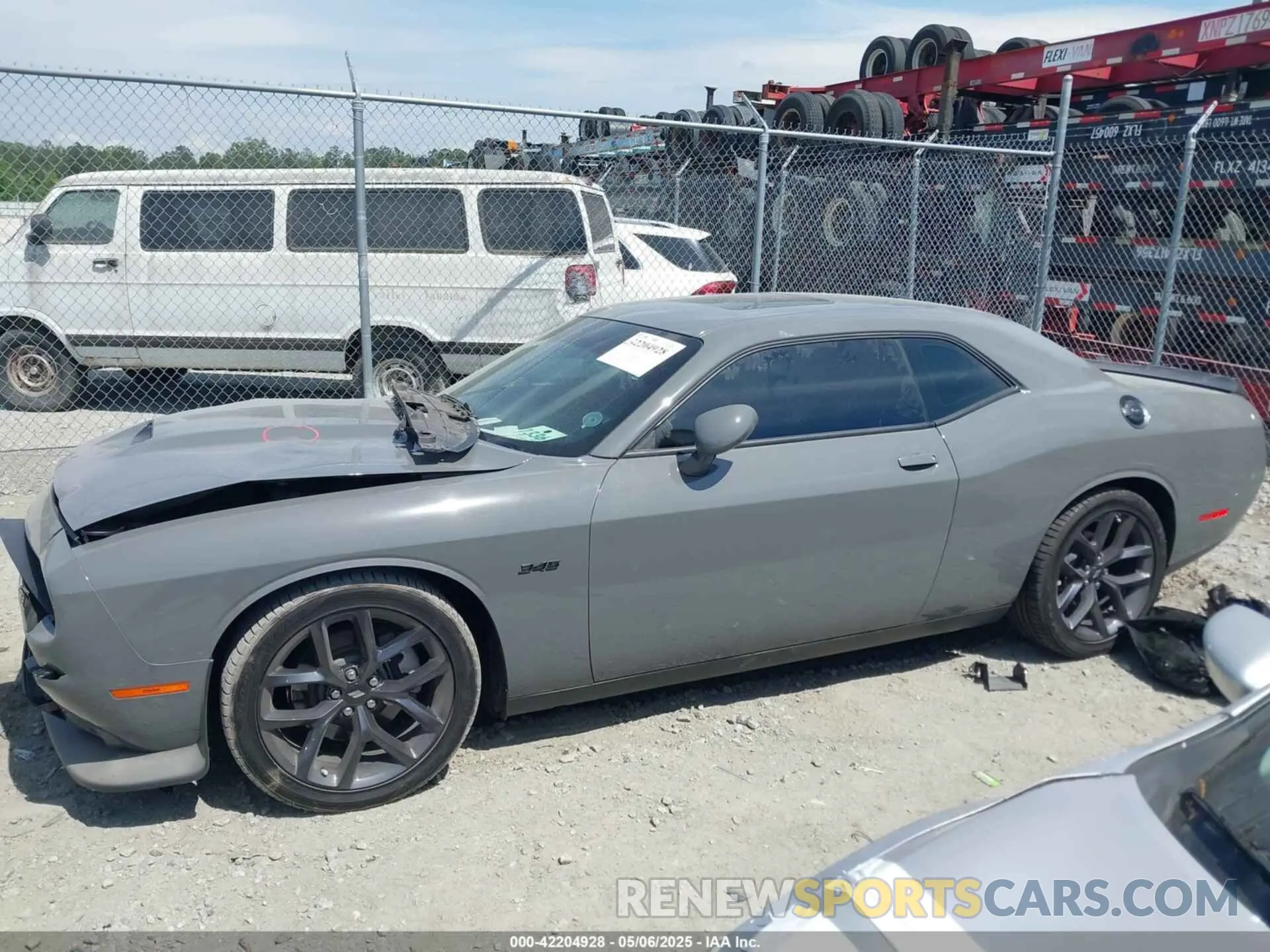 14 Photograph of a damaged car 2C3CDZBTXPH634522 DODGE CHALLENGER 2023